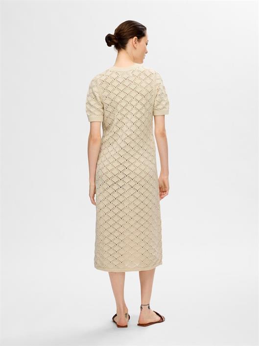 selected-f-vinna-long-knit-dress