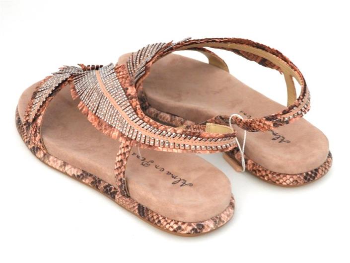 alma-pena-old-roze-pluim-sandaal
