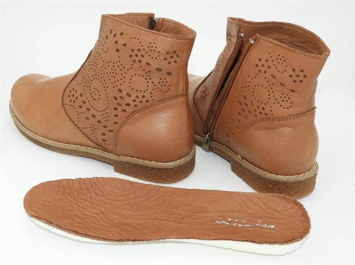 andrea-conti-cognac-half-ajour-botje
