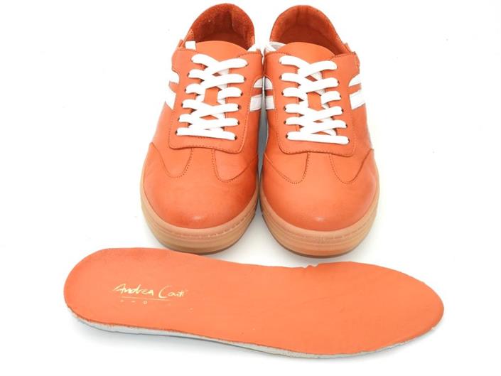 andrea-conti-oranje-sneaker