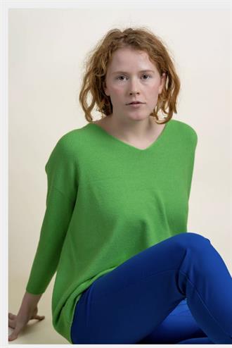BONITA AVE Sam viscose v-neck