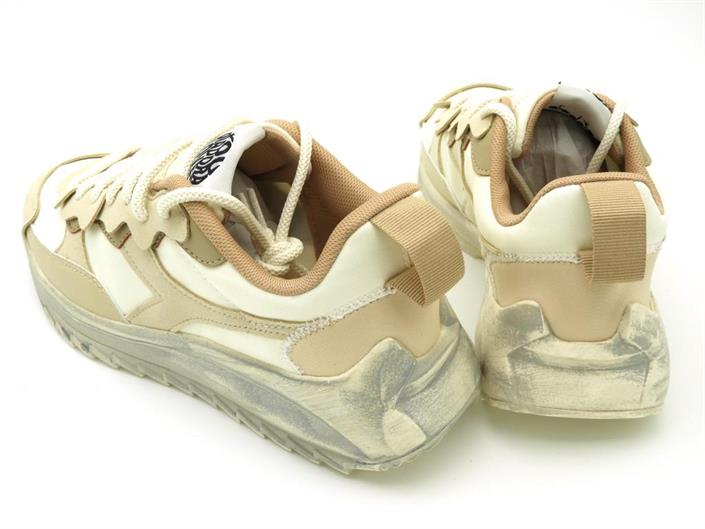 diadora-beige-sneaker