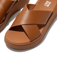 fitflop-cognac-leder-kruisband-slipper