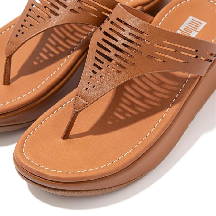 fitflop-cognac-teenslipper