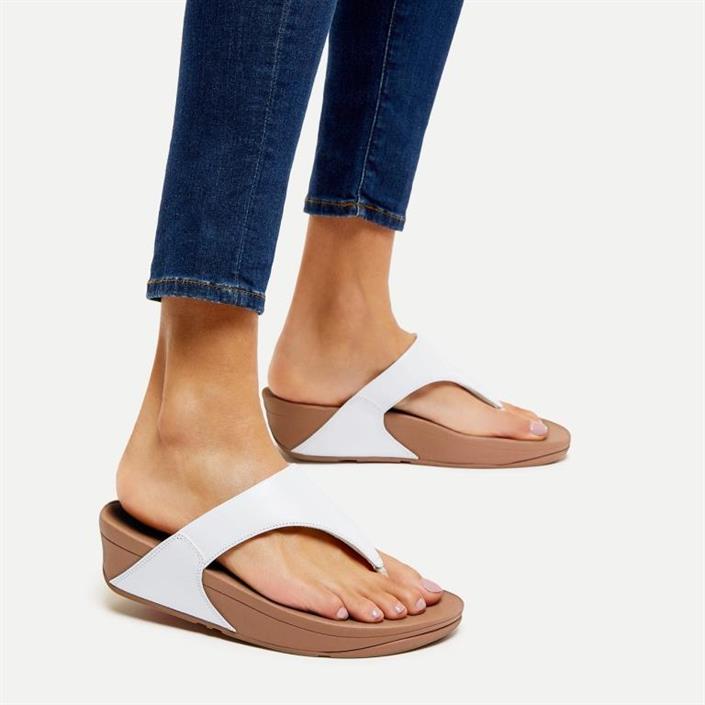 fitflop-wit-teenslipper