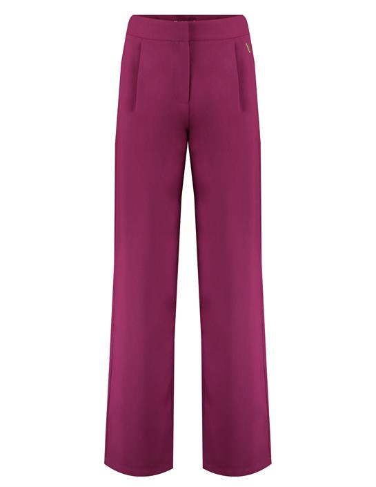 harper-yve-anna-pant