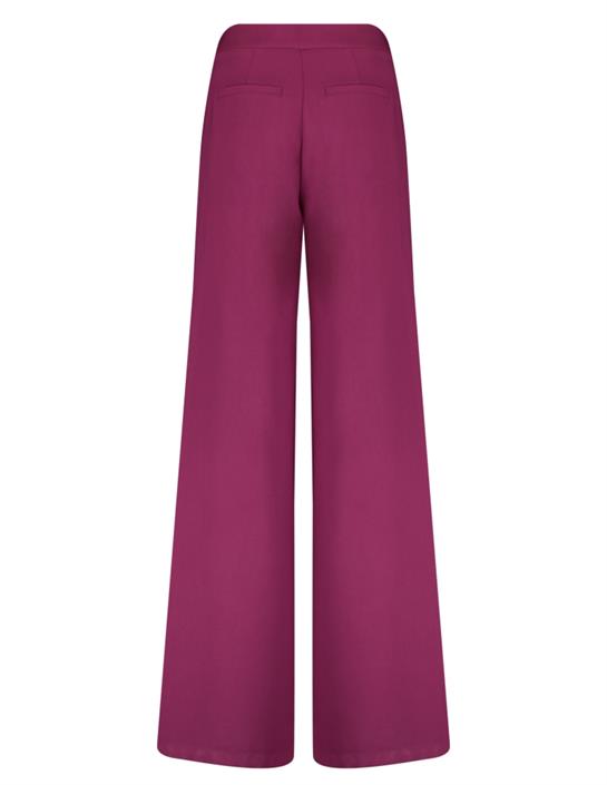 harper-yve-anna-pant