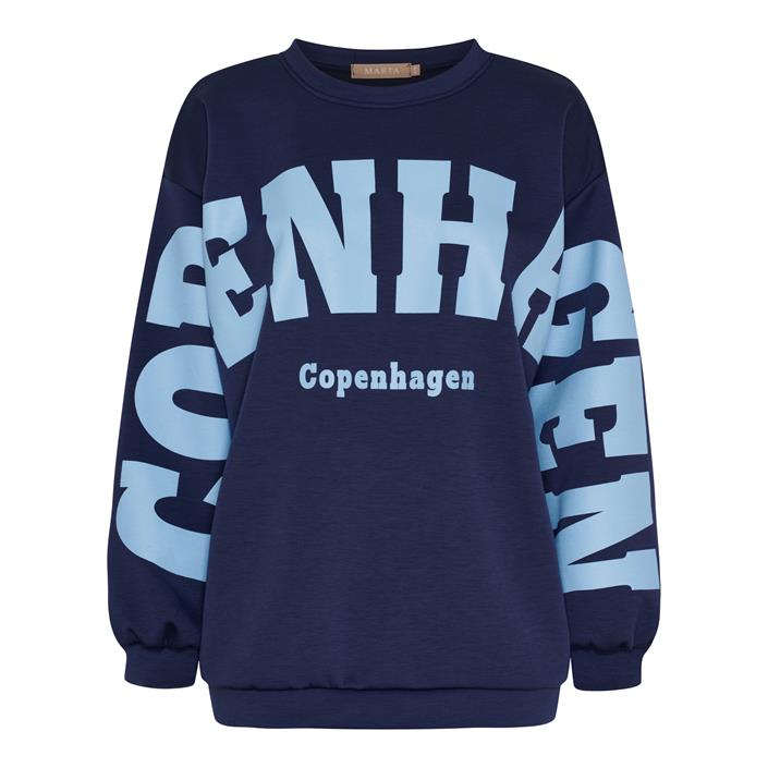 marta-blauw-sweater-copenhagen