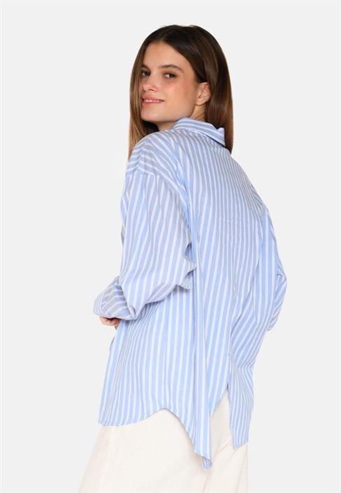 moves-almira-shirt-split