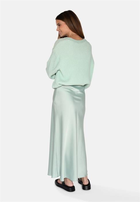 moves-gebry-satin-skirt