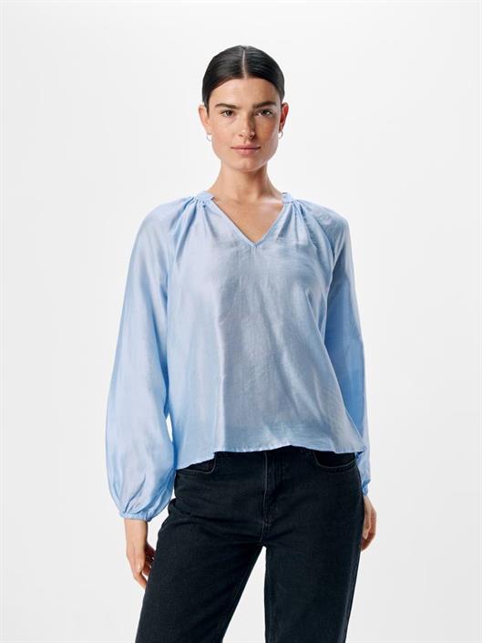 object-heidi-v-neck-top