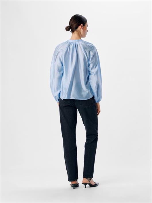 object-heidi-v-neck-top