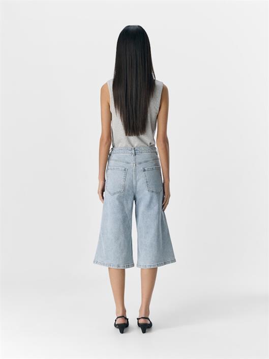 object-isra-bermuda-short