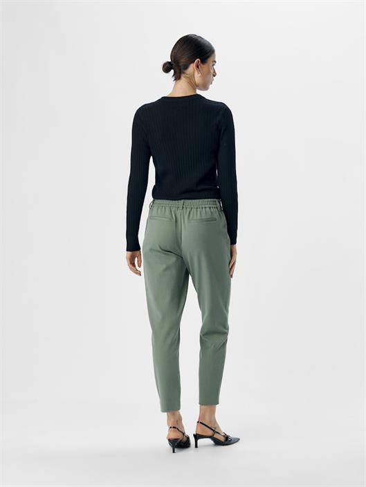 object-lisa-slim-pants