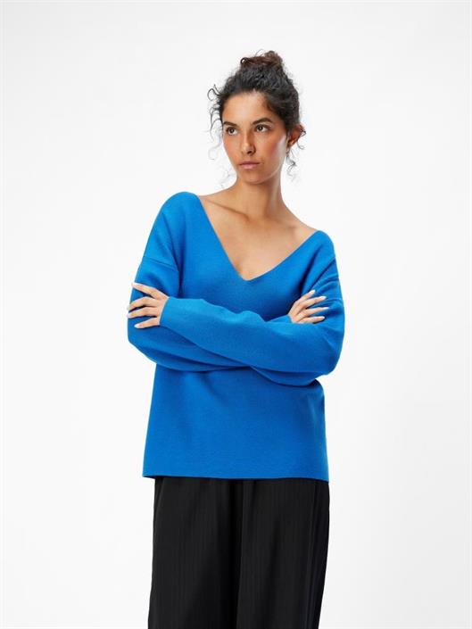 object-reynard-v-neck-pullover