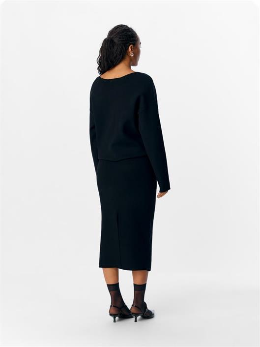object-reynard-v-neck-pullover
