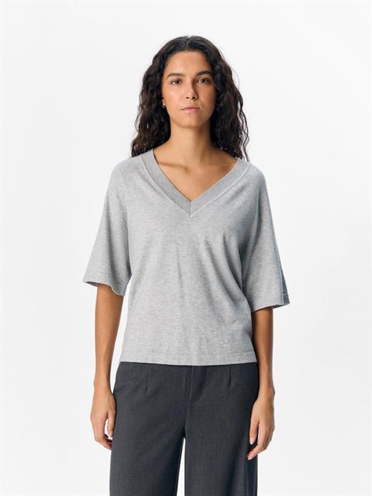 object-thess-2-4-v-neck-top