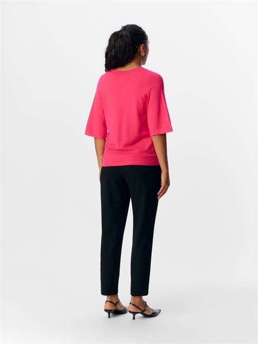 object-thess-v-neck-knit