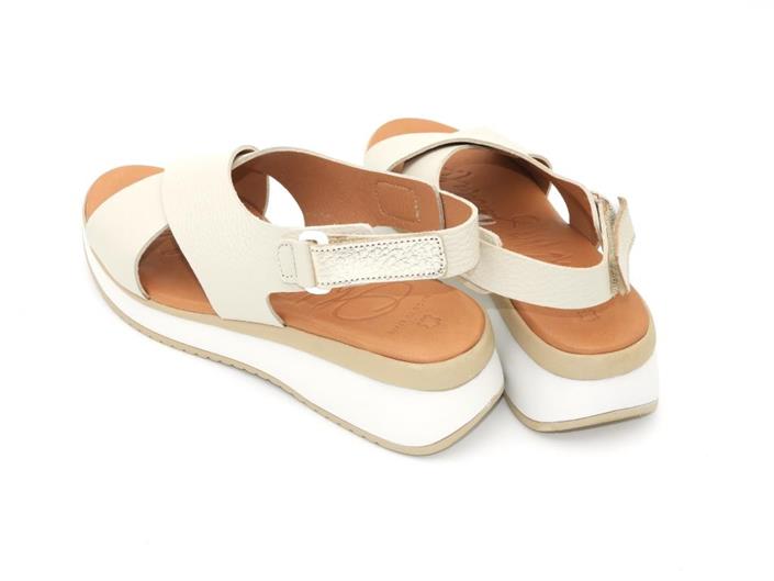 ohmysandals-beige-kruisband-sandaal