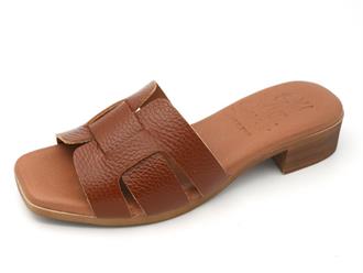 OHMYSANDALS Cognac slipper