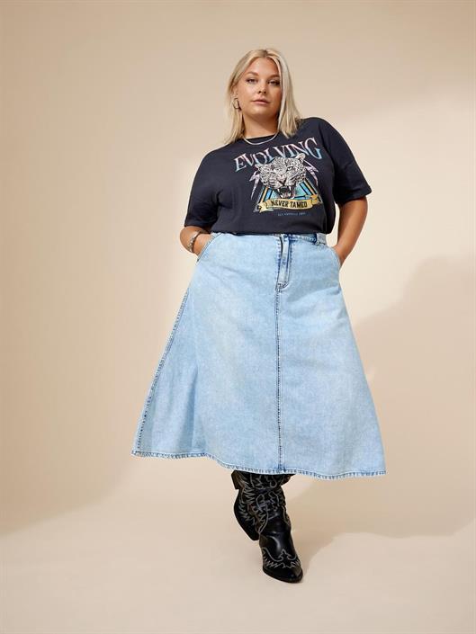 onlycarma-mindy-losse-midi-skirt-denim
