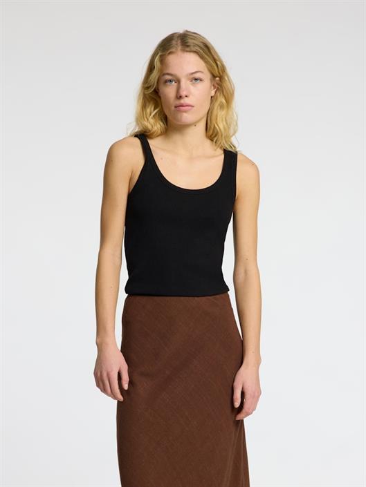 selected-f-anna-tank-top