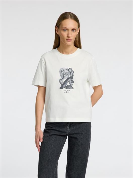 selected-f-essential-boxy-printed-tee