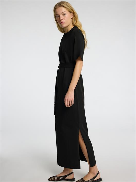selected-f-essential-pocket-anclke-dress