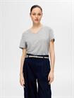 selected-f-essential-v-neck-tee