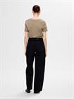 selected-f-essential-v-neck-tee