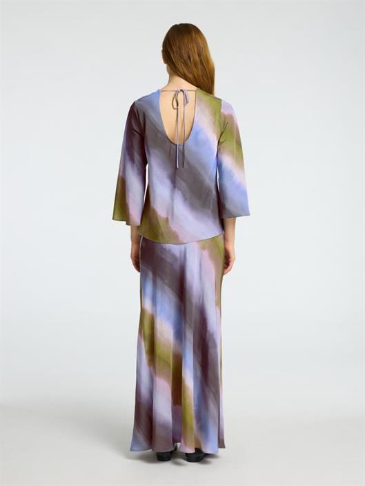selected-f-gafrid-back-tie-top