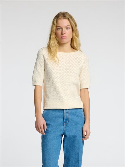 selected-f-helen-knit-o-neck