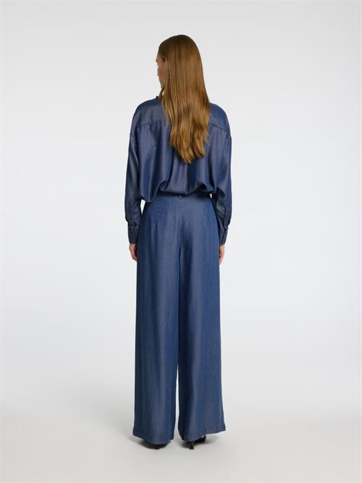 selected-f-janna-pleated-chambray-pant