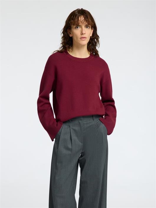 selected-f-kamma-knit-o-neck