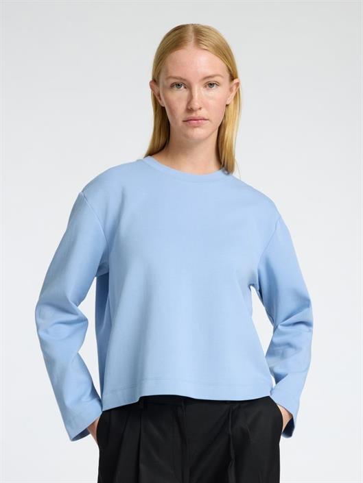 selected-f-venita-assymetric-top