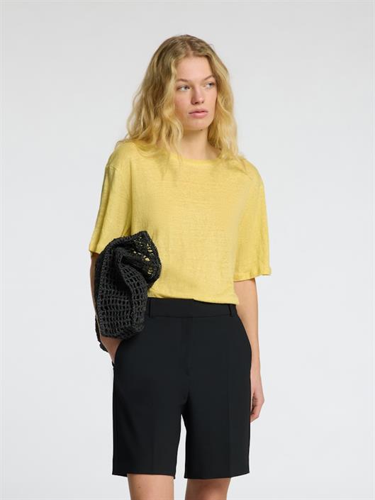 selected-f-vilja-linen-tee