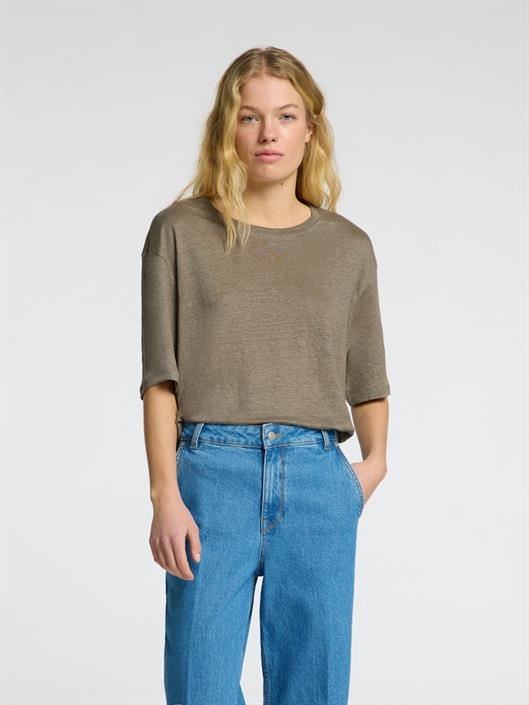 selected-f-vilja-linen-tee