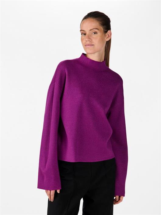 yas-castor-knit-pullover