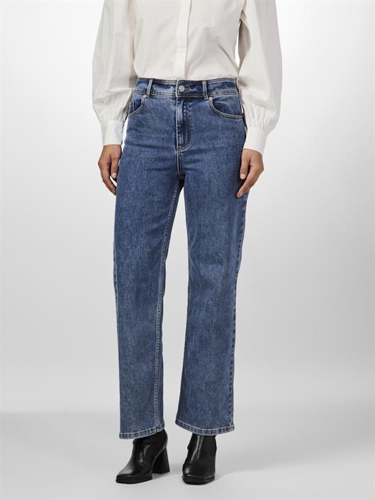yas-dolma-jeans
