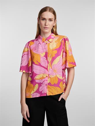 YAS Flippa shirt