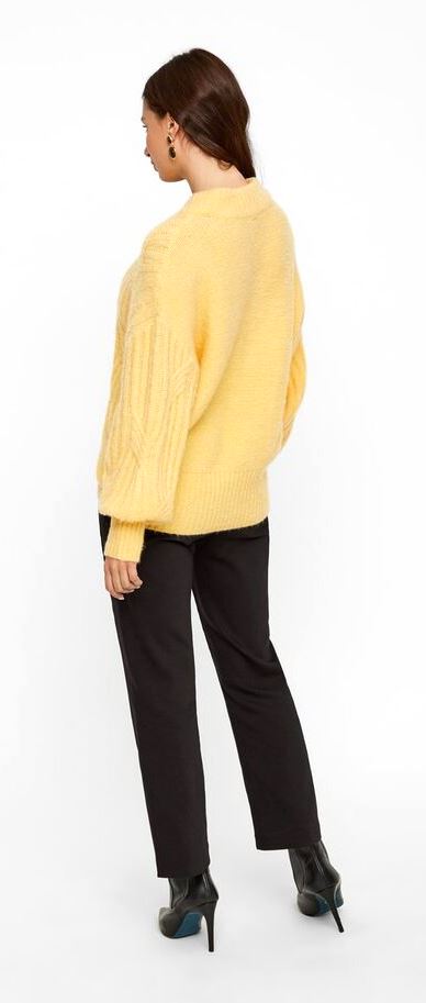YAS Soft yellow knit